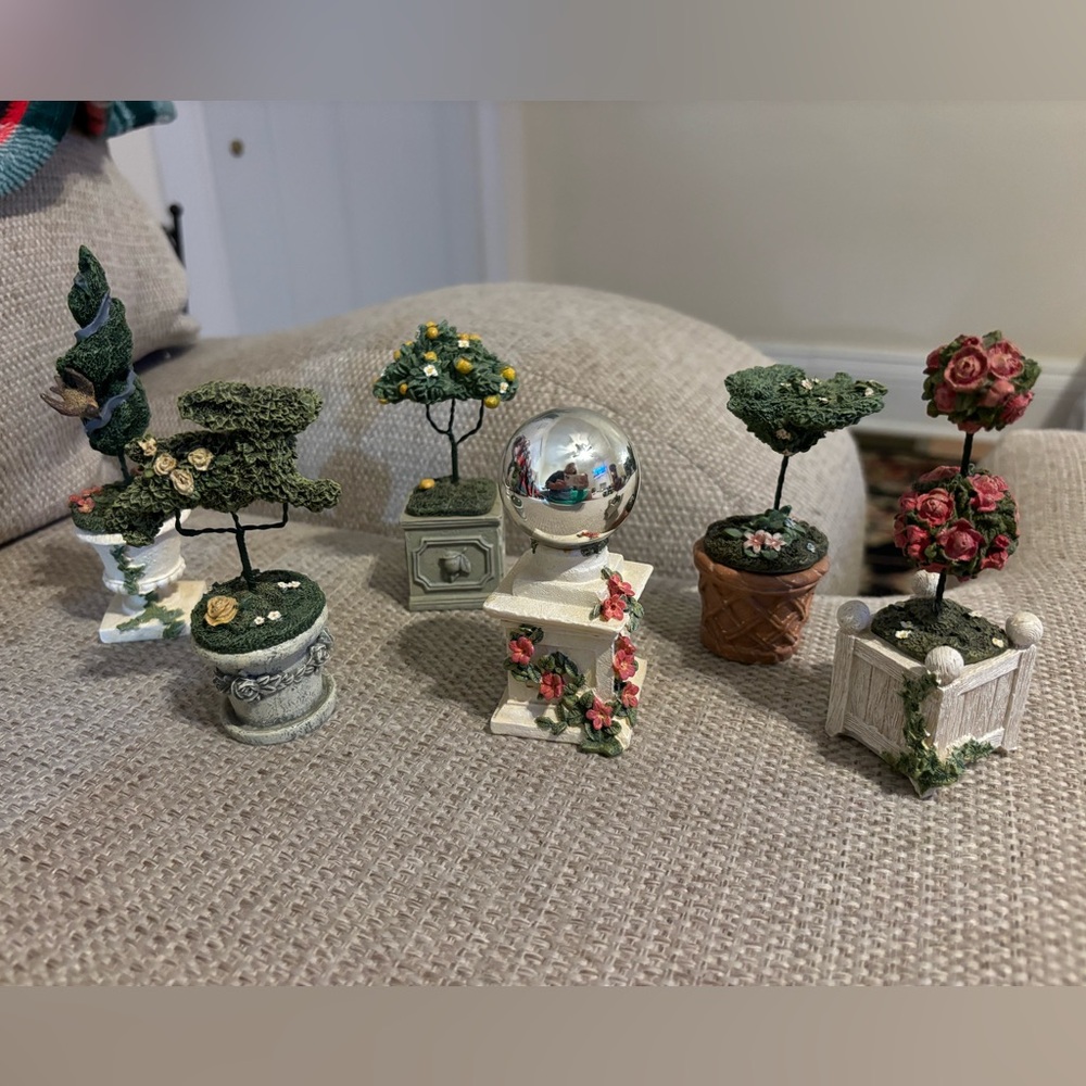 Topiary Boxes. Set of 6